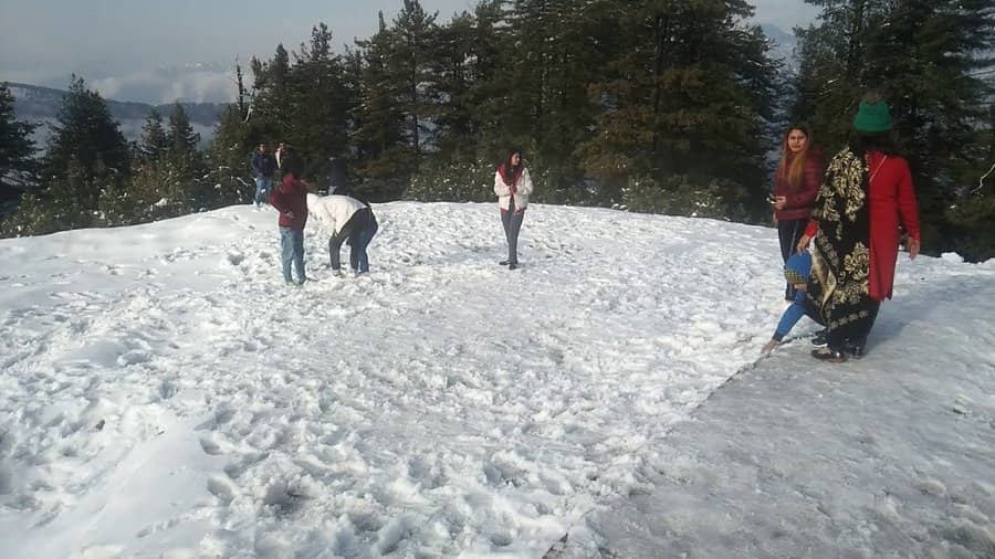 Want getaway? The top 7 breathtaking snowfall destinations in India
